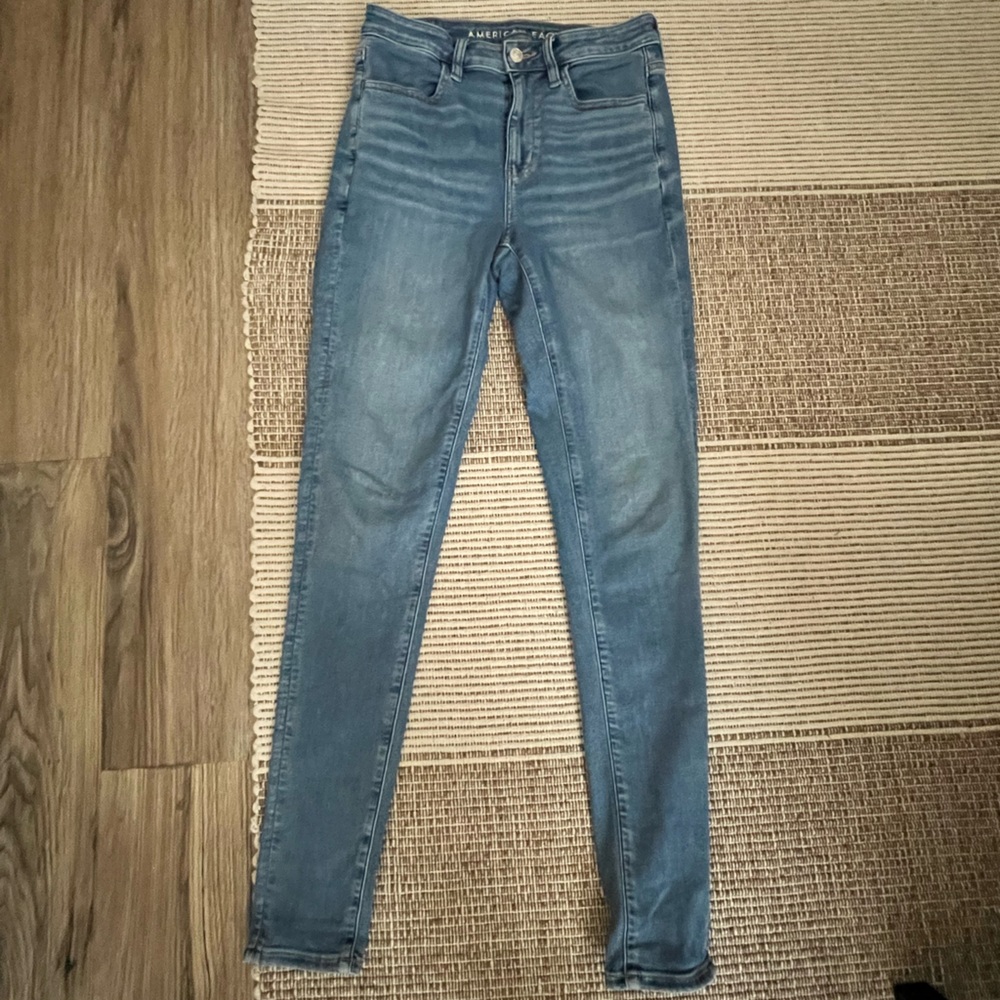American Eagle skinny jeans
